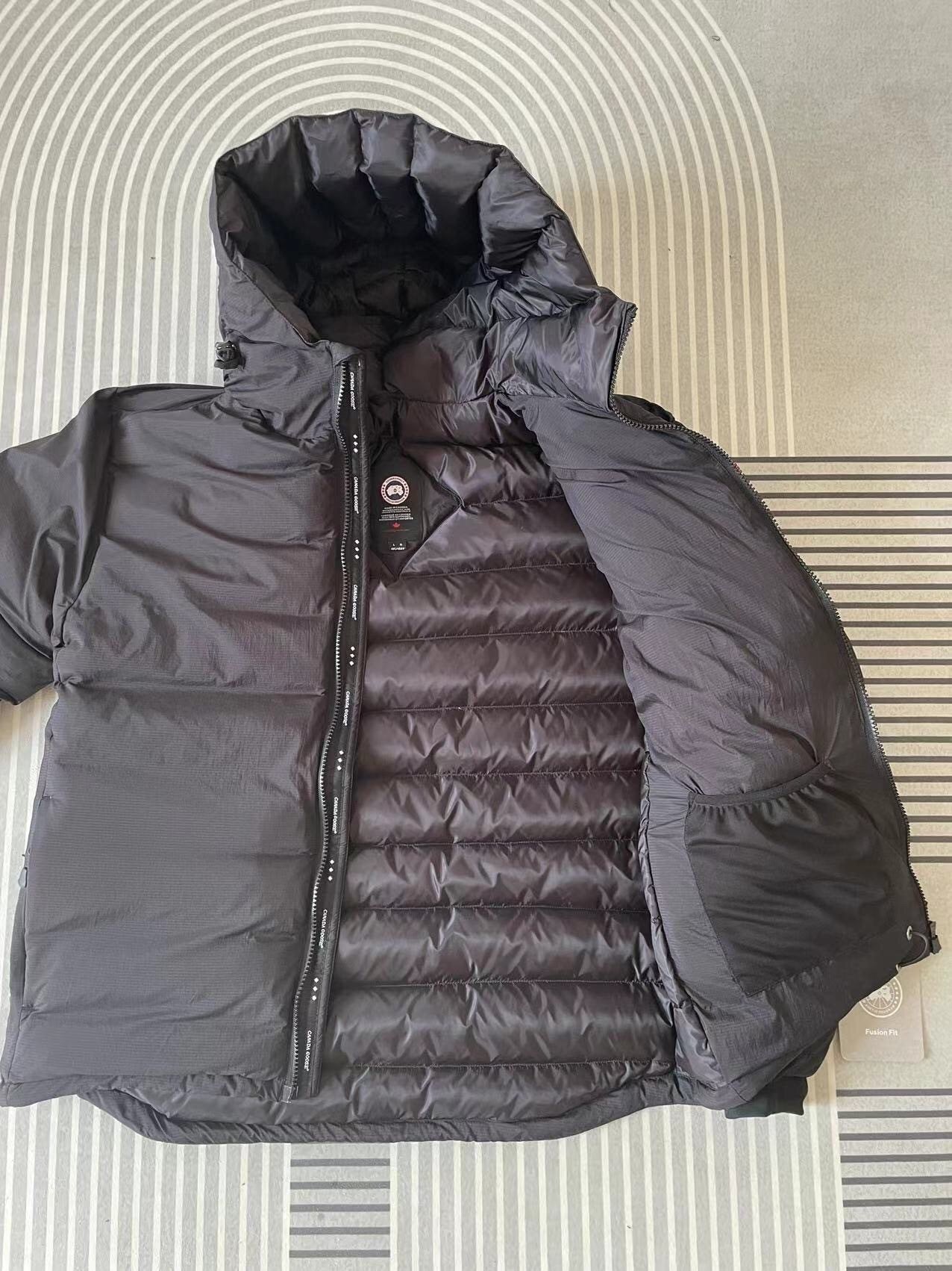 Canada Goose Hooded Quilted Puffer Jacket — detail