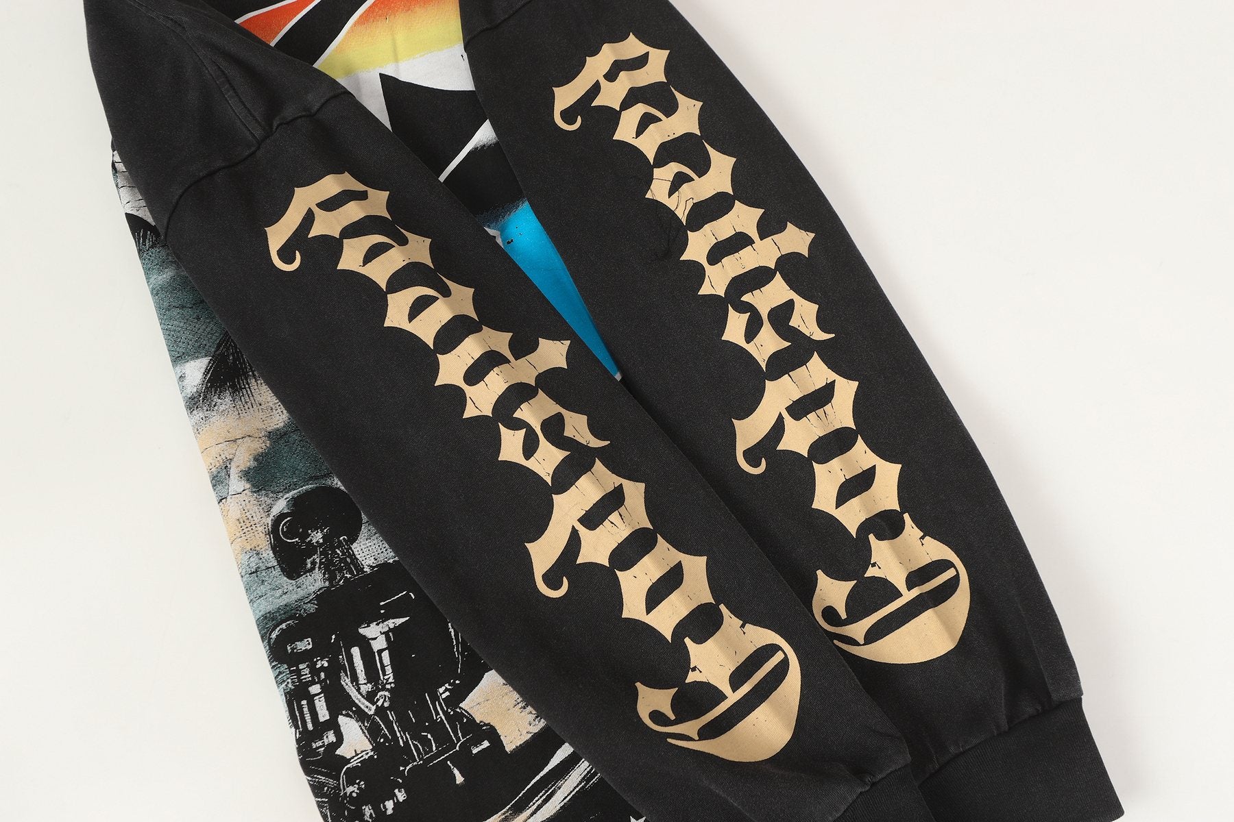 Godspeed Pacific Paradise Graphic Long-Sleeve T-Shirt — detail
