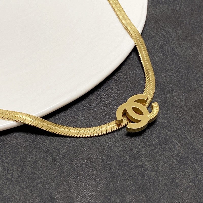 18K  Chanel Gold Choker Necklace