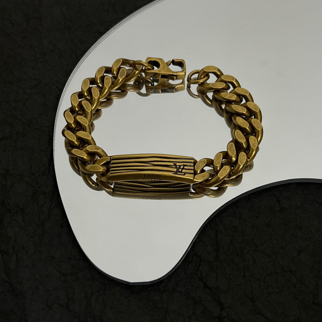 18K Louis Vuitton Vintage Chains Bracelet