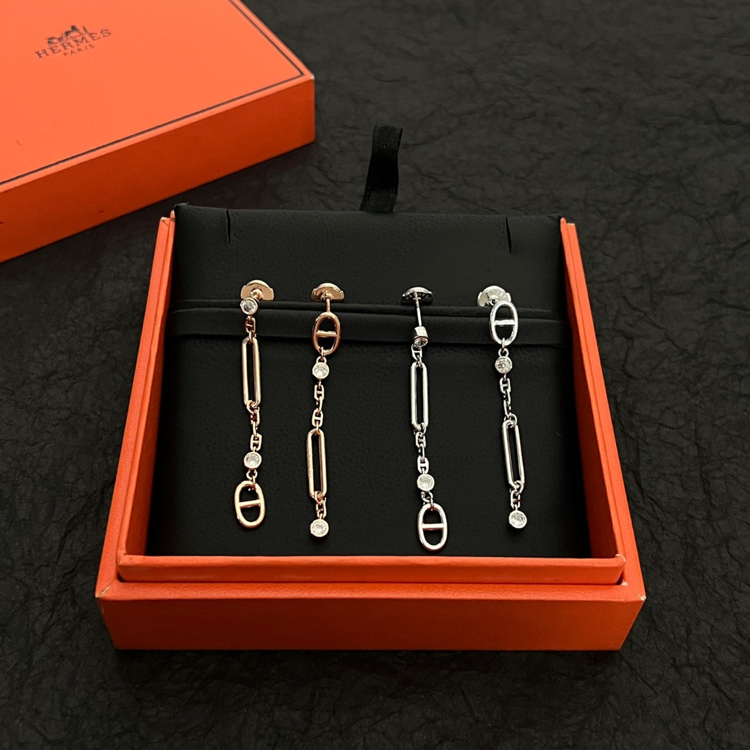 18K Chaine D'ancre Chaos Hermes Earrings