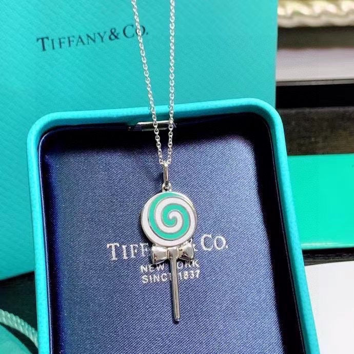 18K Tiffany Lollipop Charm Chain Necklace