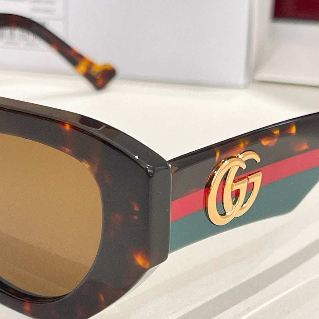 GUCCI Sunglasses-GG1421S